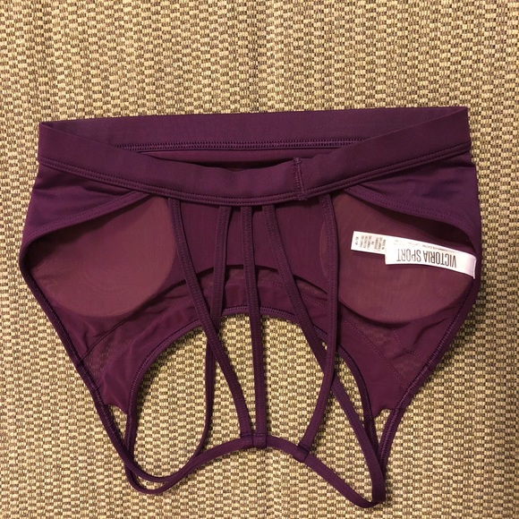 VS sports bra - Picture 2 of 2